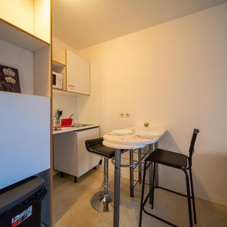 Appartement Tout Equipe Wifi A 6 Min St Charles Marsylia Zewnętrze zdjęcie