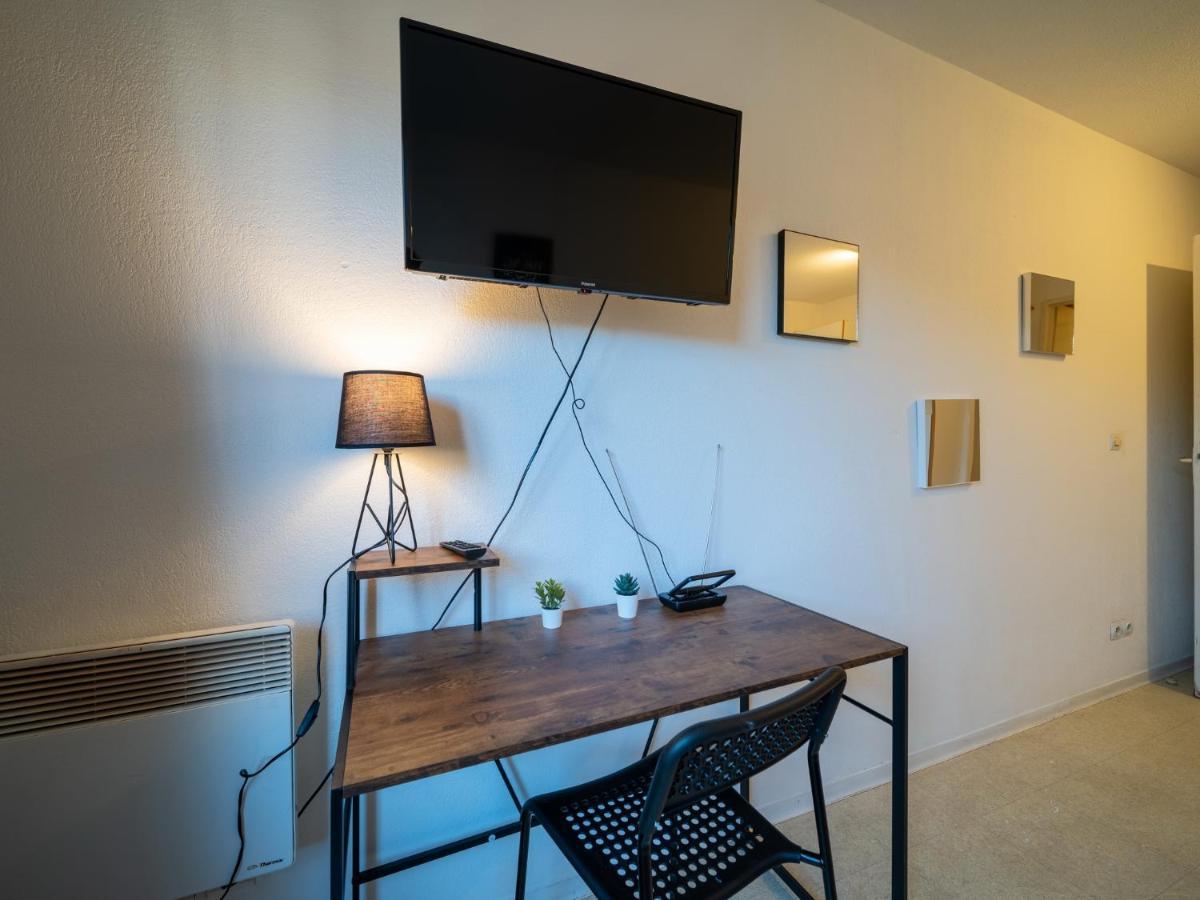 Appartement Tout Equipe Wifi A 6 Min St Charles Marsylia Zewnętrze zdjęcie